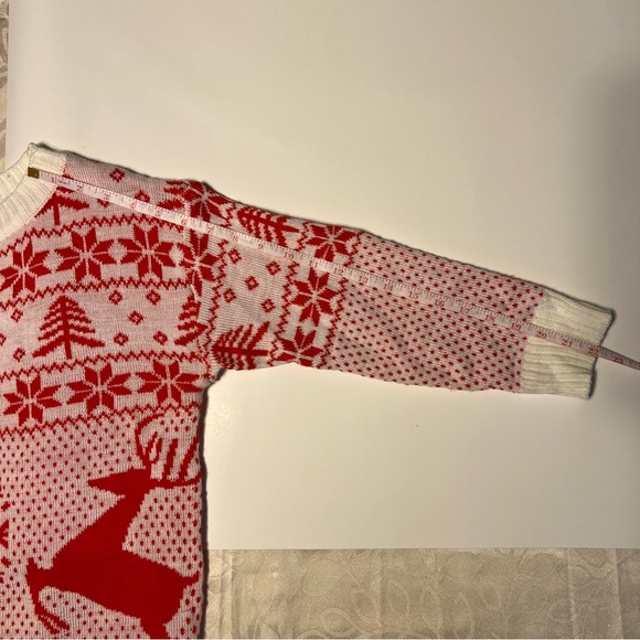 Sweater-Dress with Deer Ornament two third Sleeve Bright Comfy - Picture 9 of 9